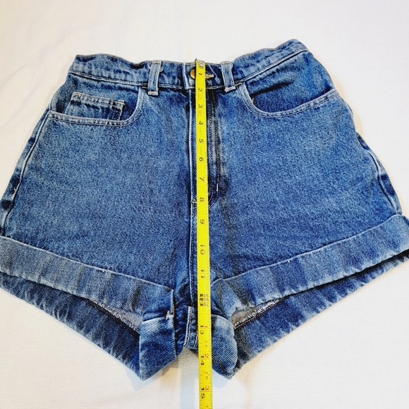 American Apparel Size 27 Denim Mom High Rise Waist Blue Denim Short Made in USA. - Picture 6 of 7